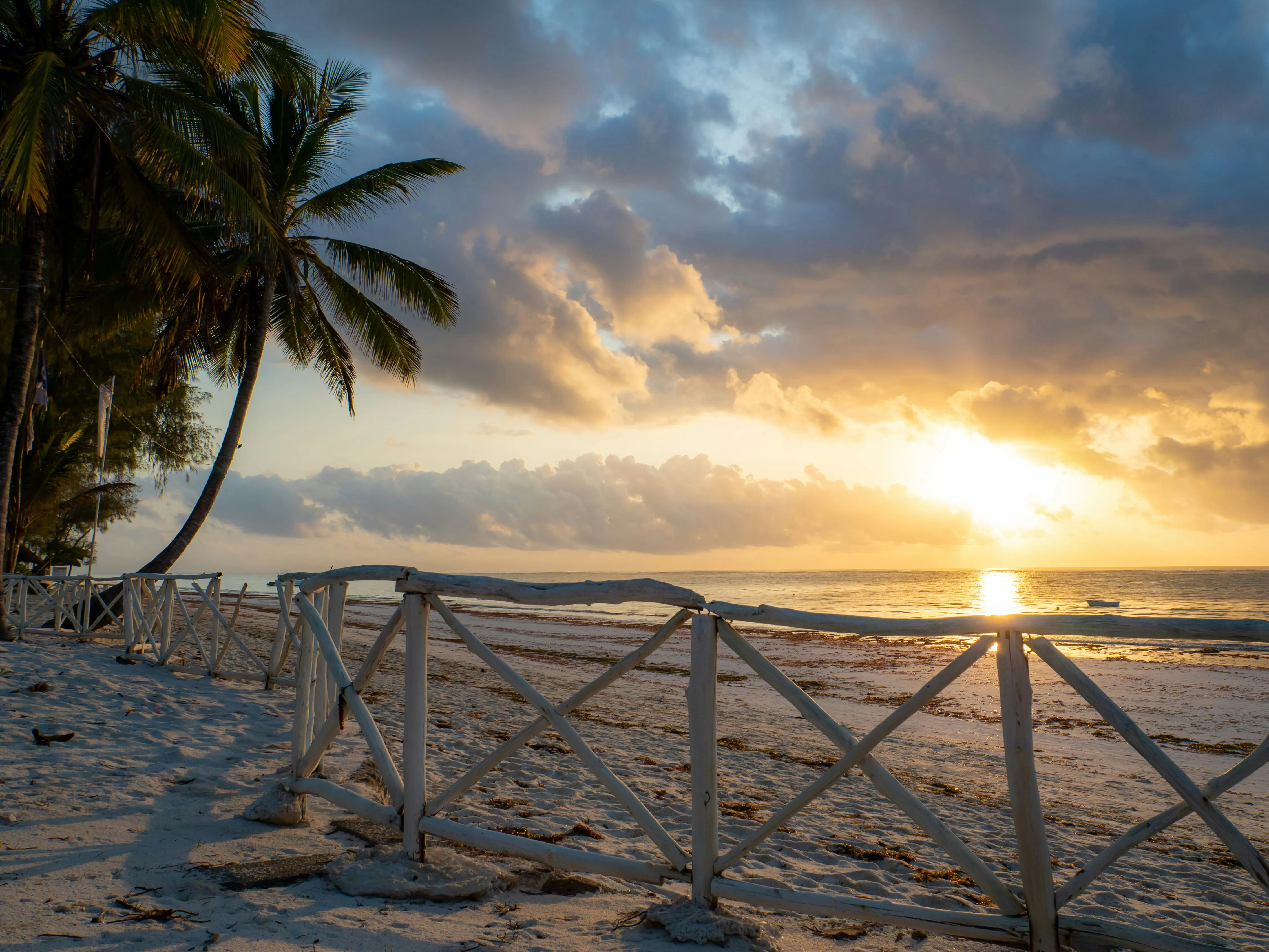 Strand bei Sonnenuntergang