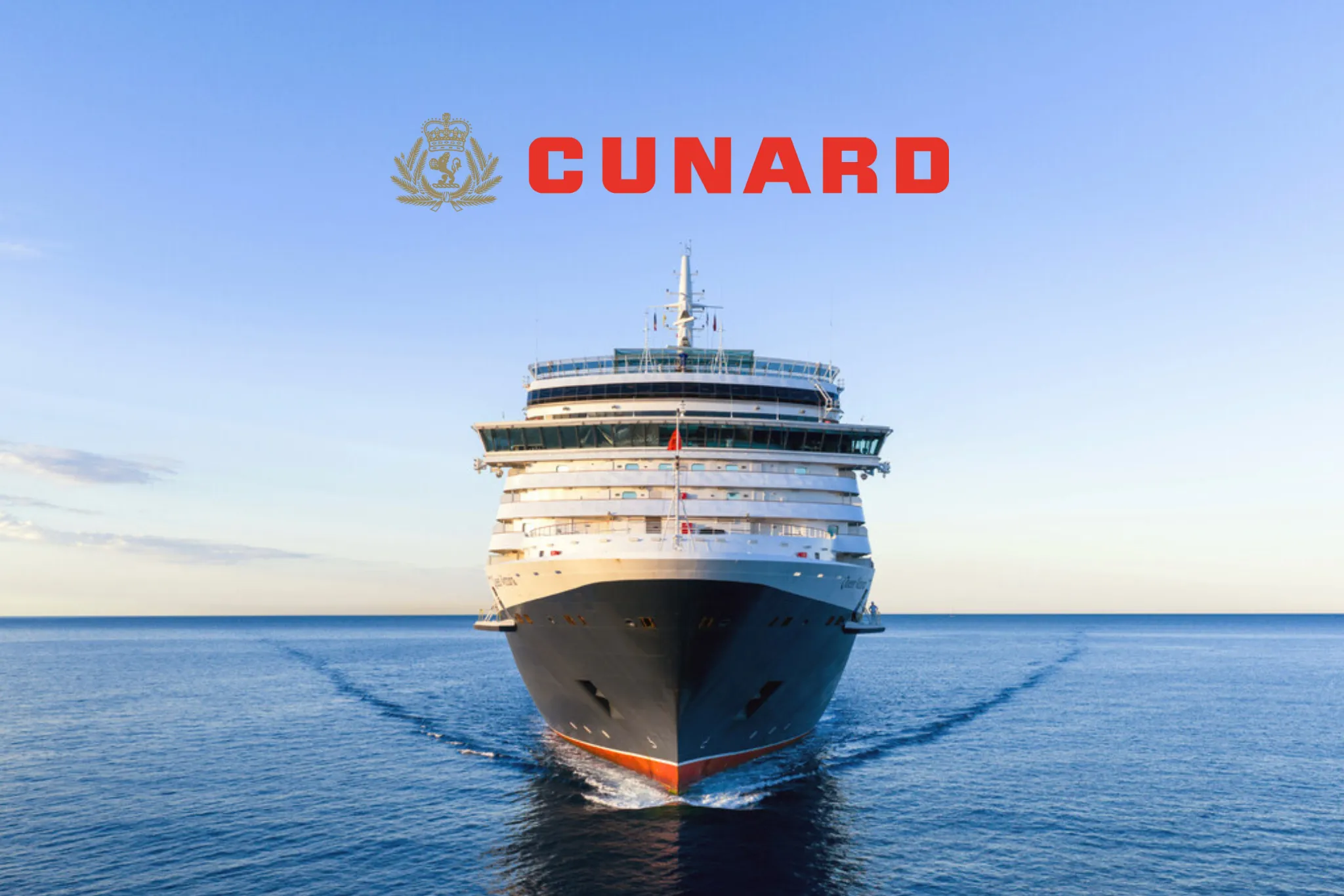 Cunard Schiff von vorne fotografiert mit Logo