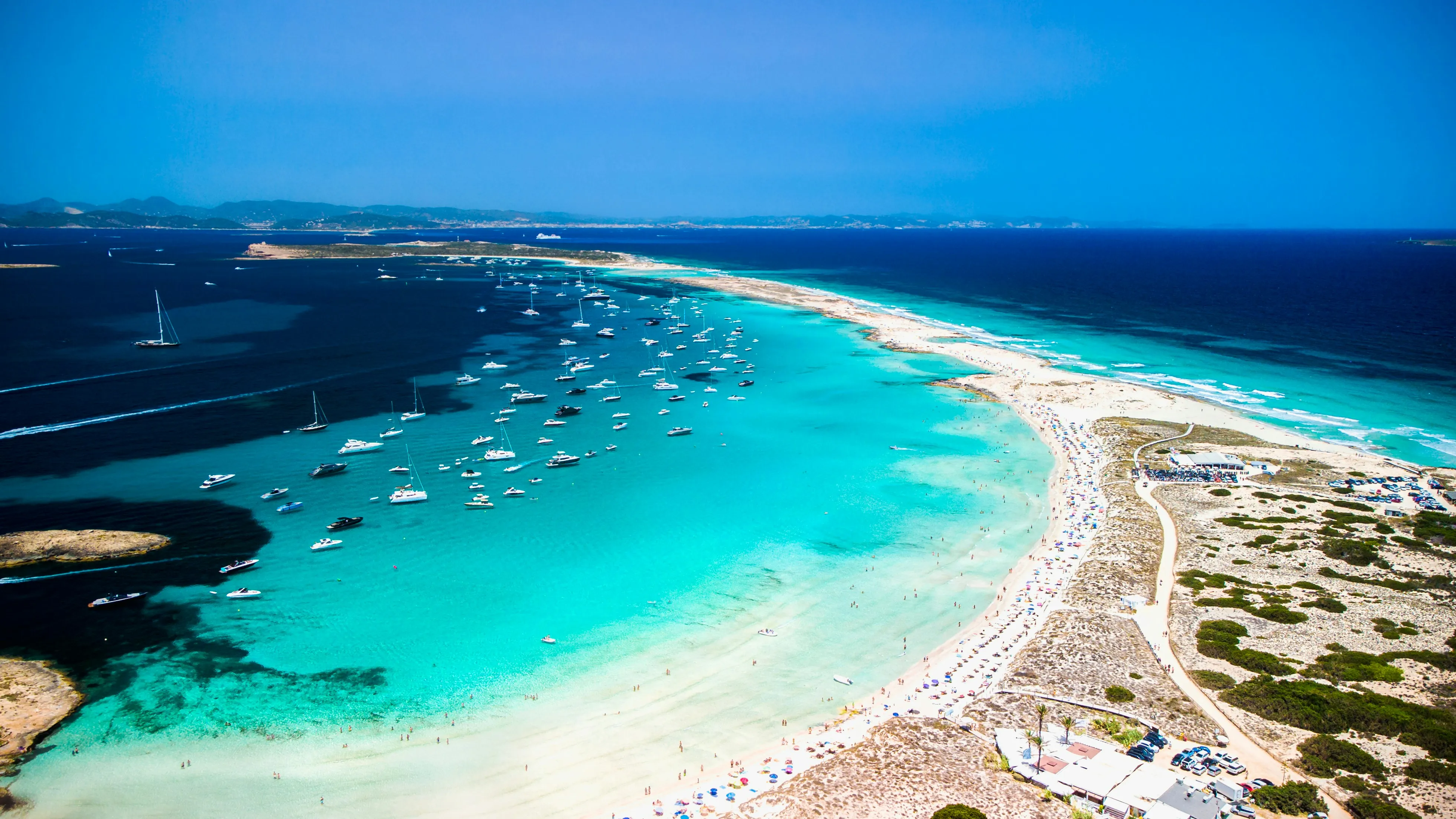 Weißer Sandstrand auf Formentera